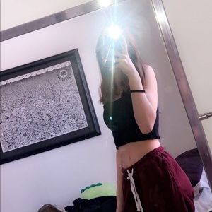 Meet your Posher, Samia